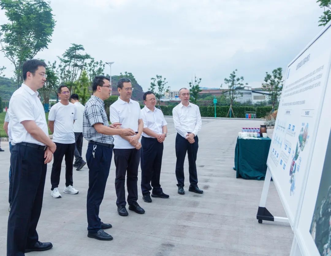 省國(guó)資委黨委書(shū)記、主任馮文生赴宜賓調(diào)研國(guó)企改革深化提升行動(dòng)工作并主持召開(kāi)片區(qū)座談會(huì)