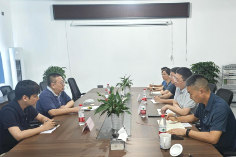 省尊龍凱時集團領導赴青山礦業(yè)督導檢查汛期安全生產(chǎn)工作